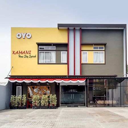Super Oyo Capital O 873 Kamani Homestay Syariah Medan Exterior photo