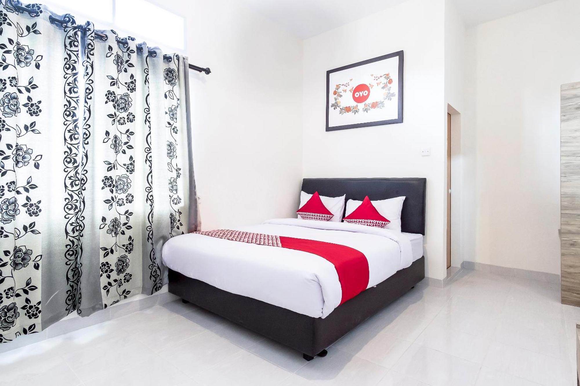 Super Oyo Capital O 873 Kamani Homestay Syariah Medan Exterior photo